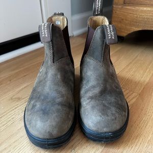 Blundstones US Women’s 8 - Classic, Rustic Brown